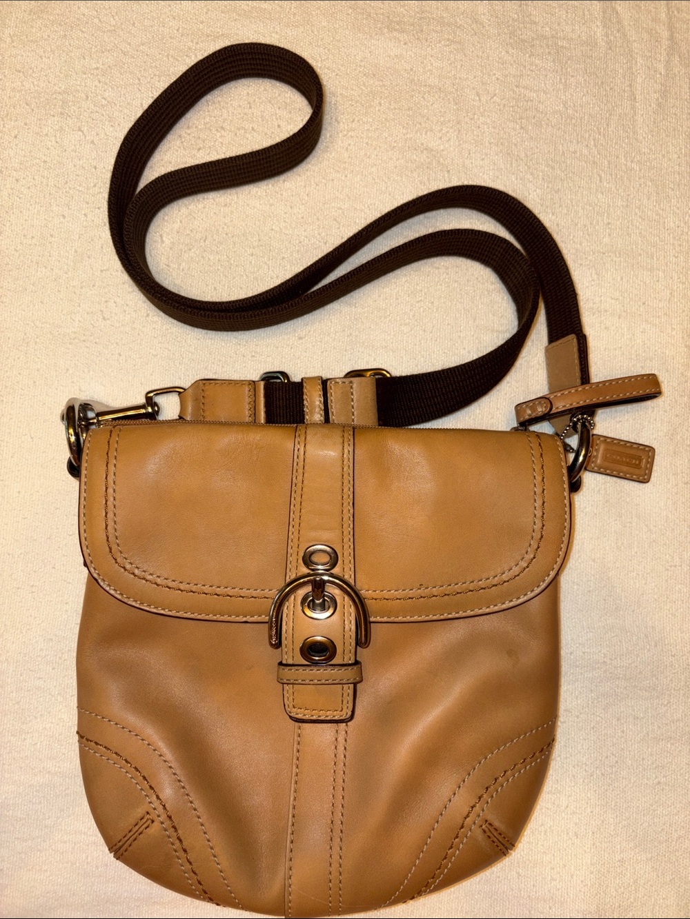 Coach Vintage Y2K Hamilton Swingback Crossbody Tan with Dark Brown Strap